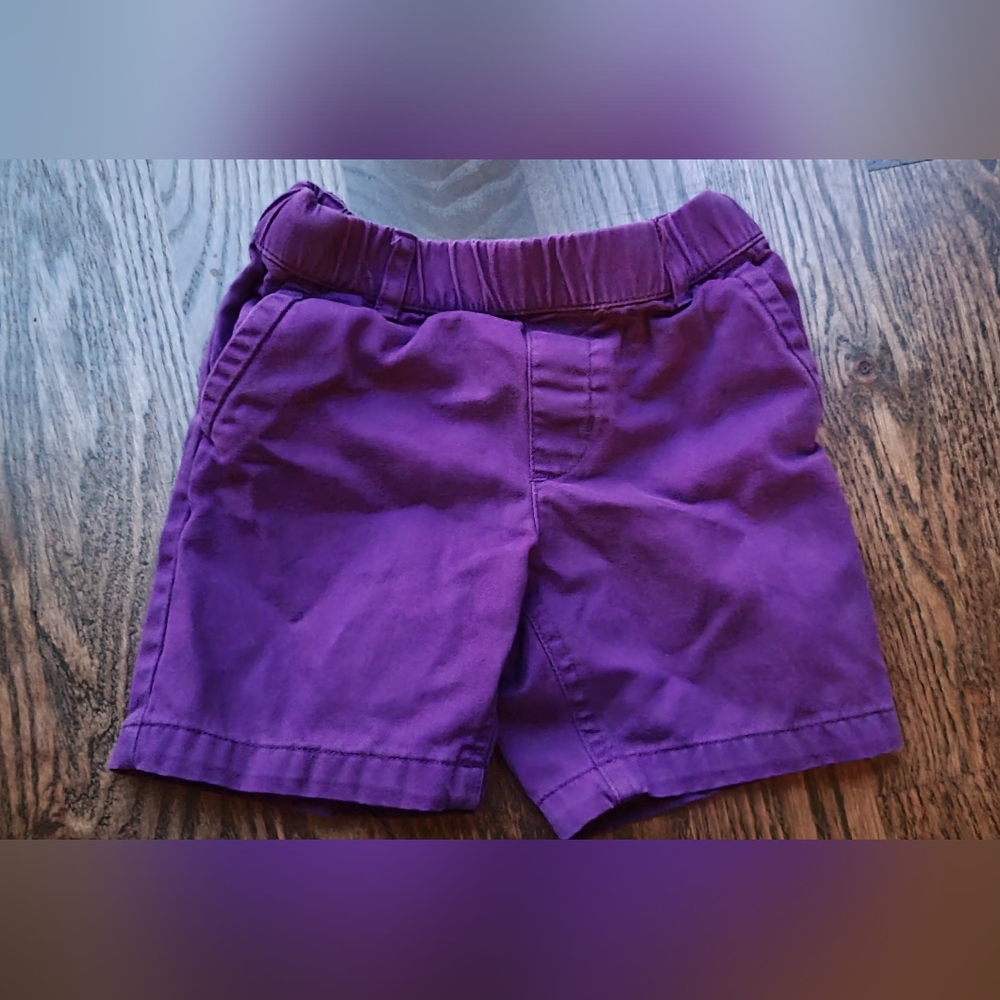 Primary size 3 kids purple shorts.